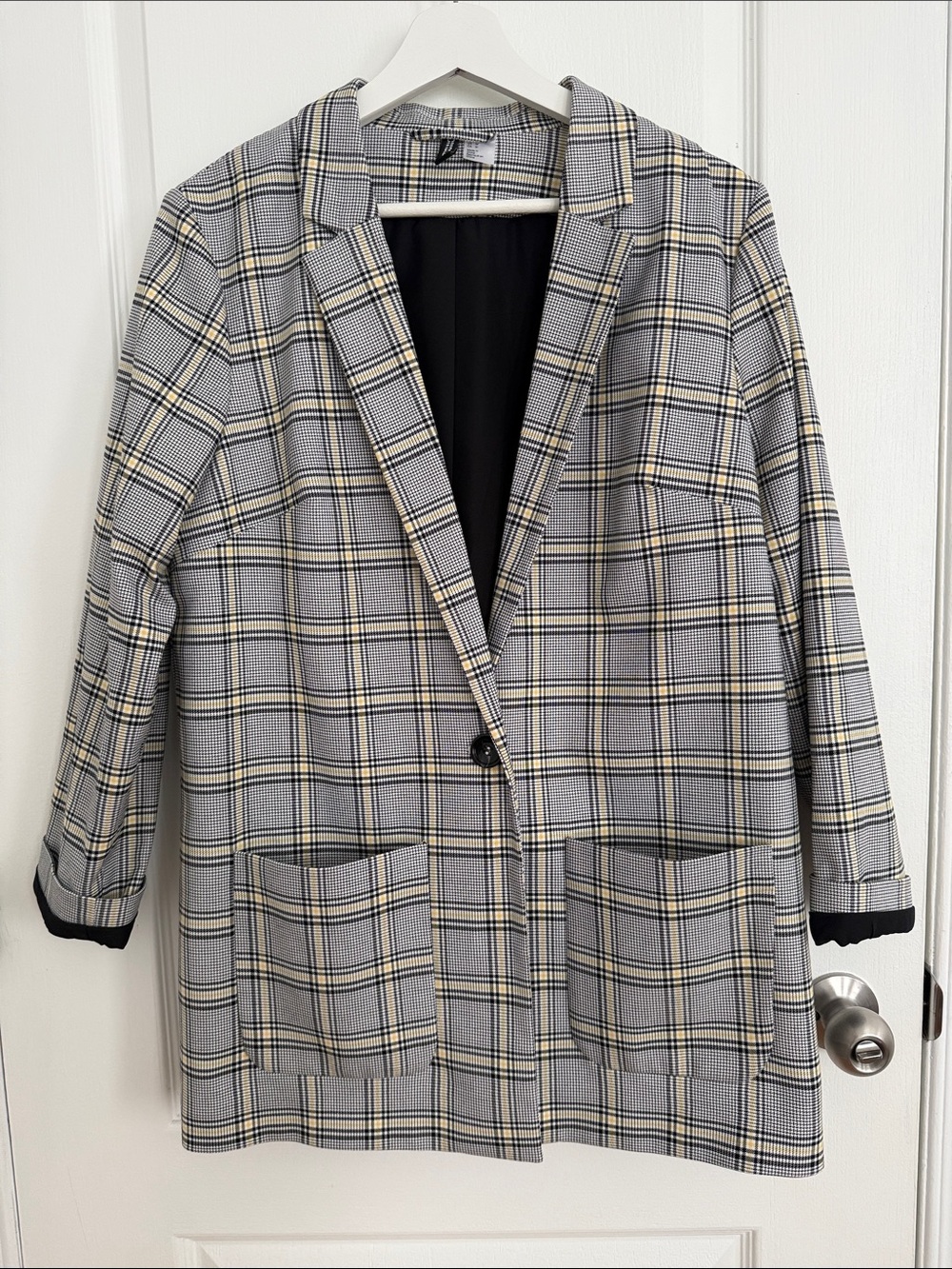 H&M Plaid Single-Button Oversized Blazer